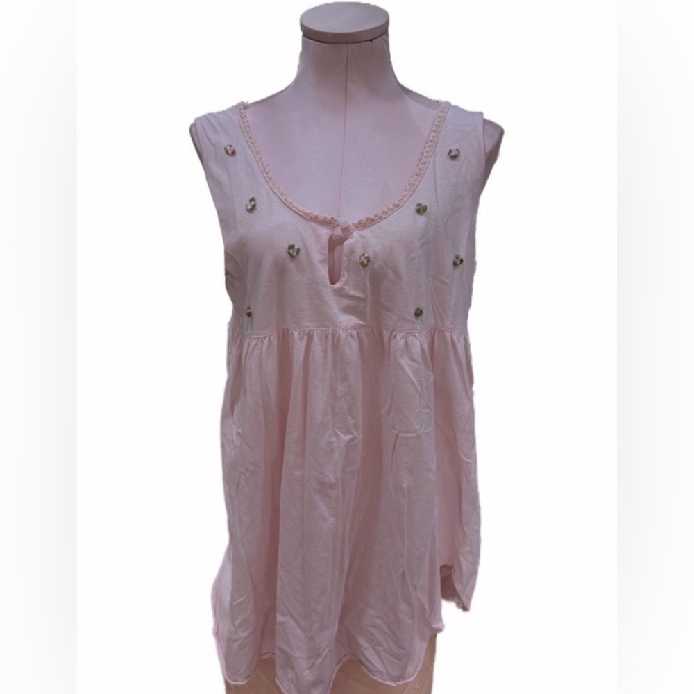 Vintage 90s Women's Pale Pink Embellished Sleeveless 100% cotton nightgown